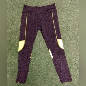 Vogo Athletica Size LG Leggings